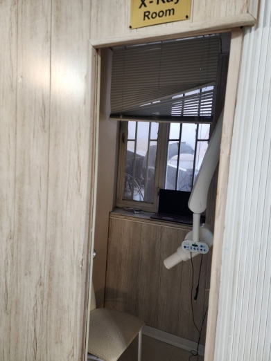 دکتر آناهیتا نادری