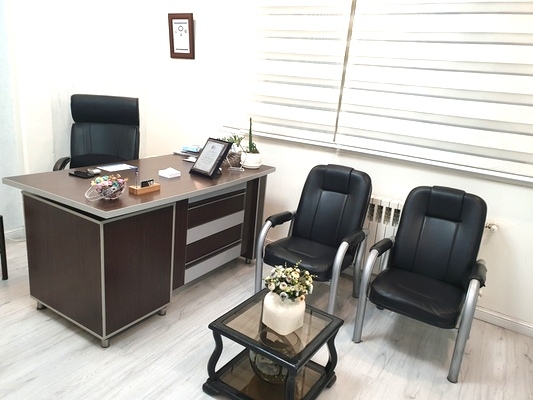 دکتر مسعود اسلامی زاده 