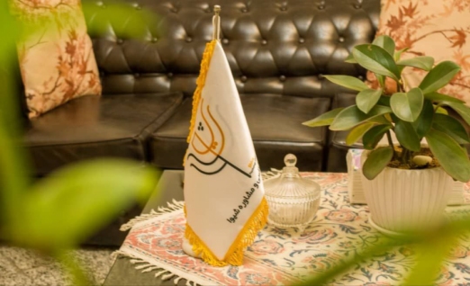 مریم میرآخوری 