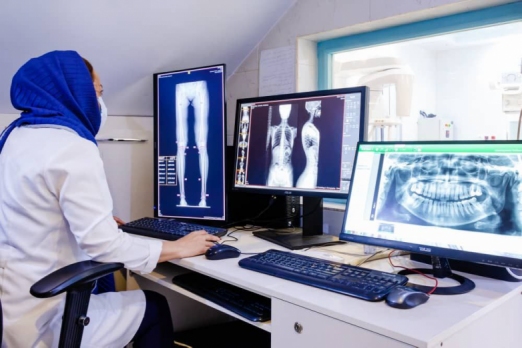 رادیولوژی و سونوگرافی پردیس ونک و سونوگرافی و رادیولوژی شقایق در تهران