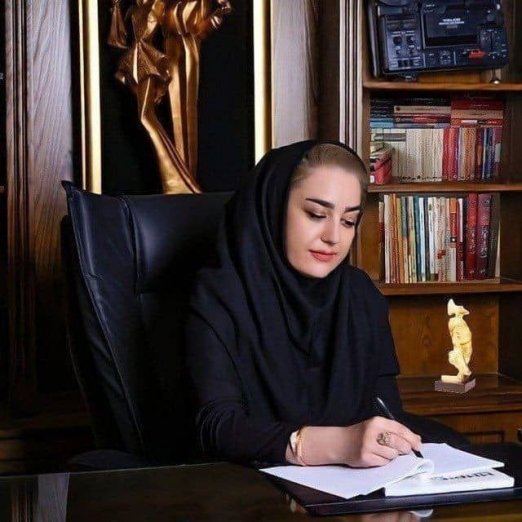 نگار باقرزاده