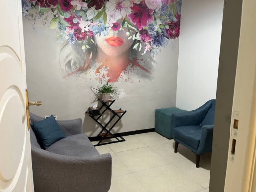 همایون افشین