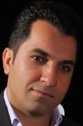 دکتر فریاد پرهوده 