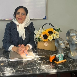 فهیمه صنعتی 
