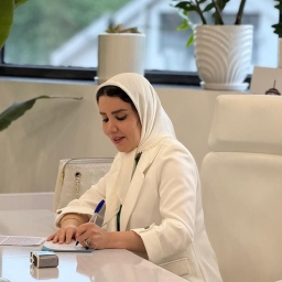 دکتر رضوان روحی 