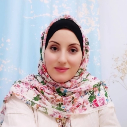 مینا عبدی 