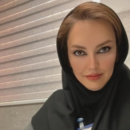 دکتر ساناز آقاخانی 