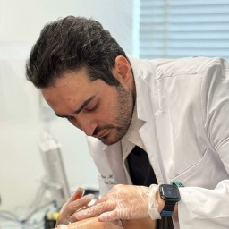 دکتر محمدامین جعفری 