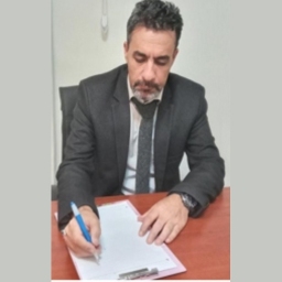 دکتر علی اسماعیلی 