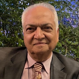 دکتر احمد فربد  دکتر احمد فربد