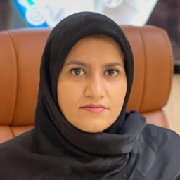 دکتر فاطمه زارعین 