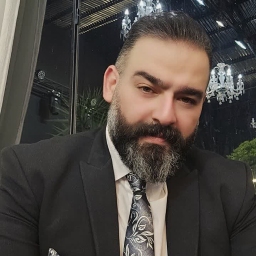 داریوش نیکبخت 