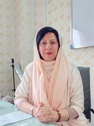 صدف فرهادنیا 