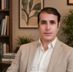 دکتر محمودرضا شرفی 