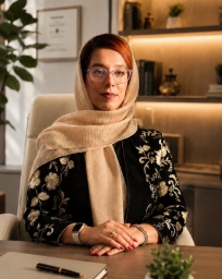 غزاله اتظامی 
